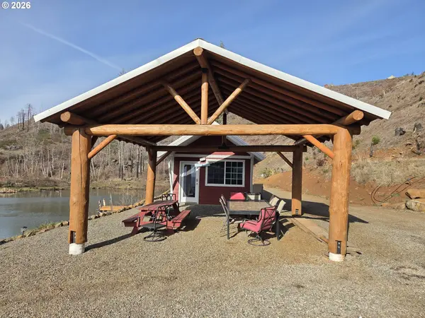 10855 KUBIN RD SE, Lyons, OR 97358