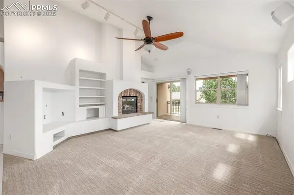 5863 Via Verona VW, Colorado Springs, CO 80919