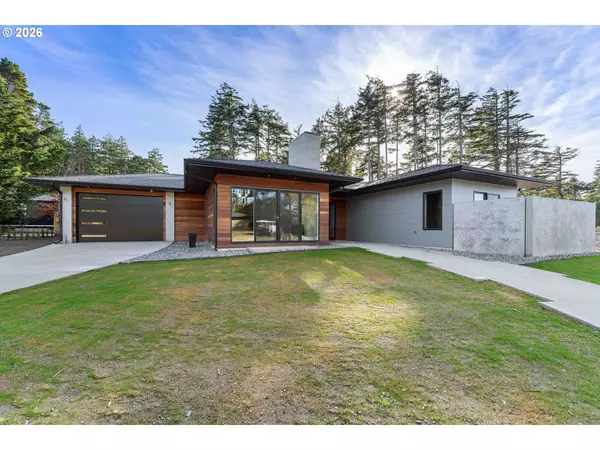 Port Orford, OR 97465,1118 Talus Way