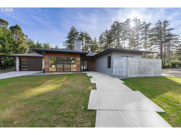 1118 Talus Way, Port Orford, OR 97465