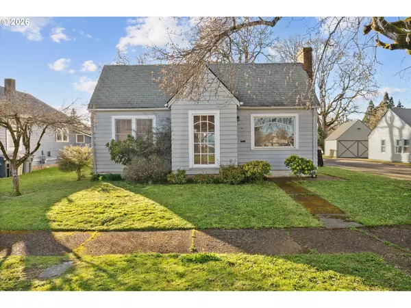 Dallas, OR 97338,923 SW ELLIS ST