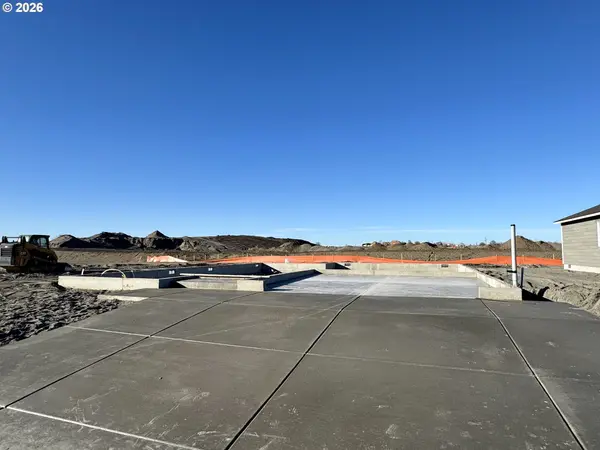 Hermiston, OR 97838,885 E Kinsley AVE