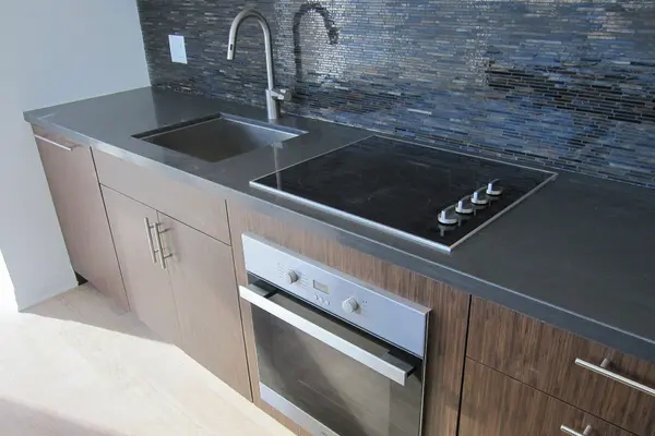 8 Mercer ST #1102, Toronto C01, ON M5V 0C4