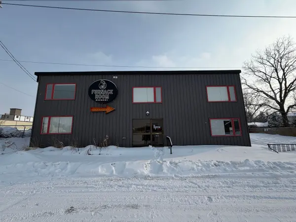 1 Elgin ST, Halton Hills, ON L7G 3M2