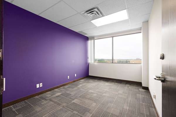 700 Dorval DR #502, Oakville, ON L6K 3V7