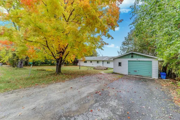 28 Osprey RD, Kawartha Lakes, ON K9V 4R5