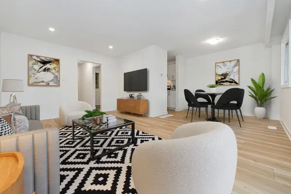 88 Tunbridge CRES #1, Hamilton, ON L8W 1L3