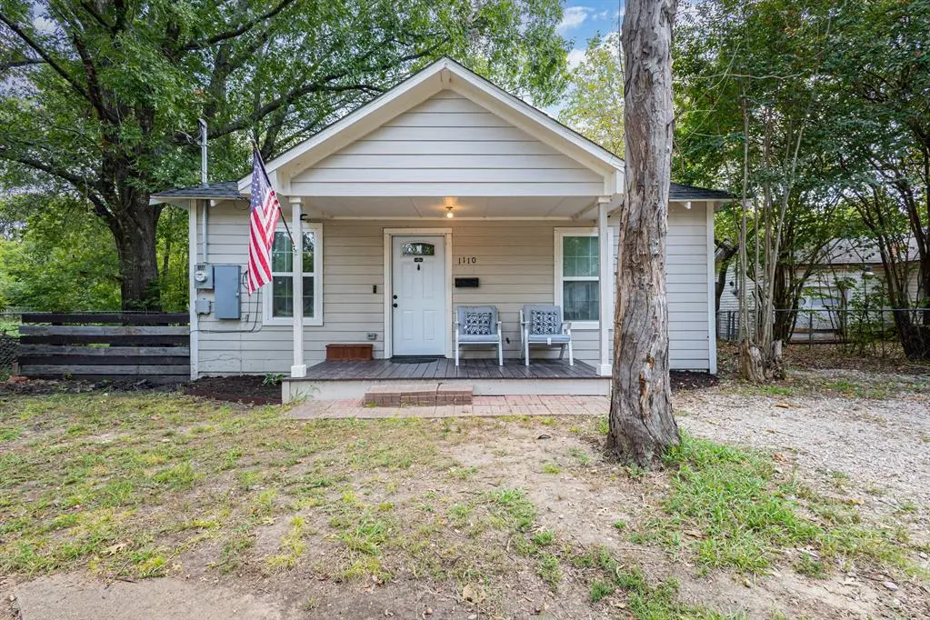 1110 N Catherine Street, Terrell, TX 75160