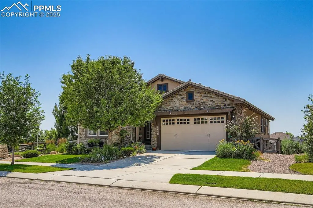 8099 Hollygrape LN, Colorado Springs, CO 80927