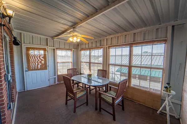 900 W Walker, Breckenridge, TX 76424