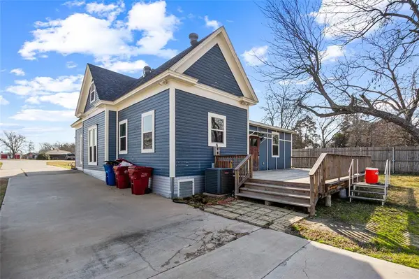 602 S Main Street, Farmersville, TX 75442