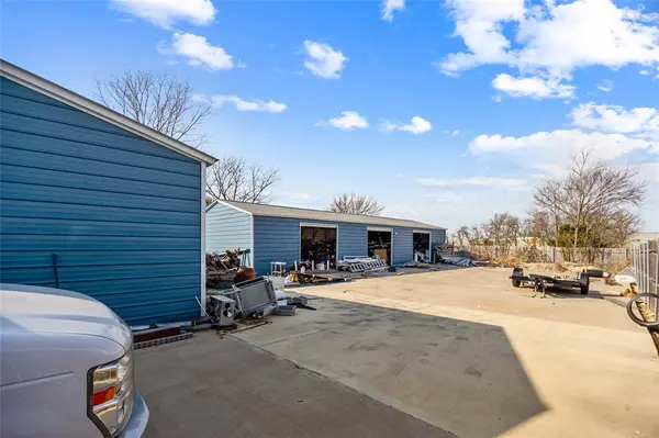 602 S Main Street, Farmersville, TX 75442