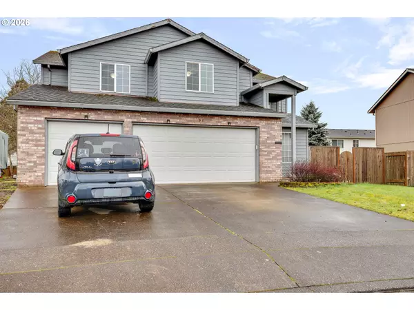 St Helens, OR 97051,93 SALMON ST