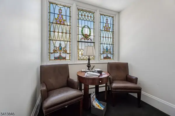 96 Park St, Montclair Twp., NJ 07042