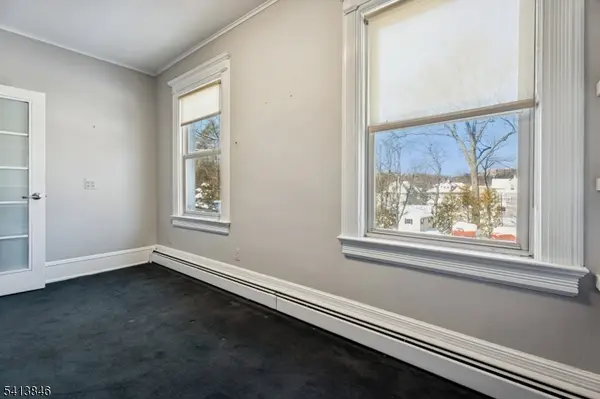 96 Park St, Montclair Twp., NJ 07042