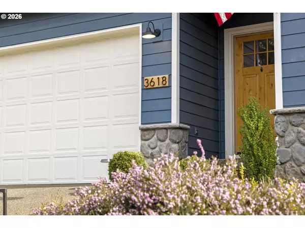 Newberg, OR 97132,3618 IVY DR