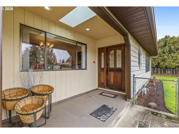 858 IVA LN, Salem, OR 97317