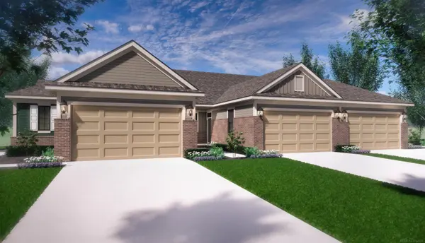 10551 Pickerel Lake DR, Brighton Twp, MI 48116