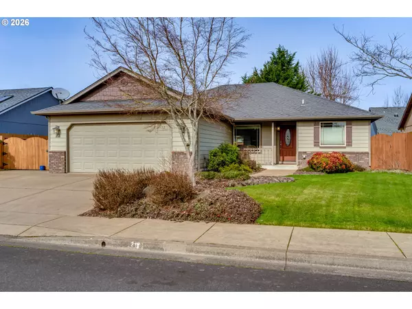 Creswell, OR 97426,28 SANDALWOOD LOOP