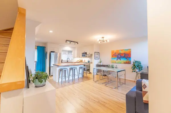 601 4th Street #2, Canmore, AB T1W2G7