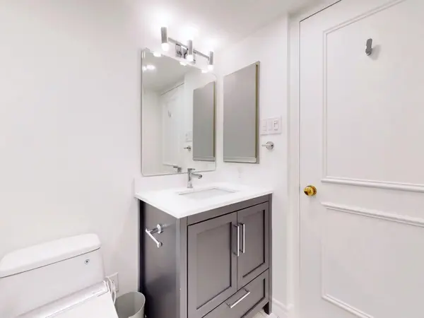 25 Maitland ST #1209, Toronto C08, ON M4Y 2W1