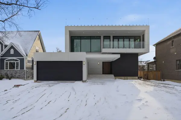 36 Windemere RD, Hamilton, ON L8E 5G5