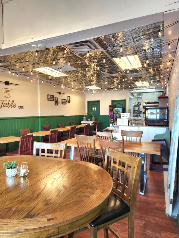 163 Main ST NW, Lucan Biddulph, ON N0M 2J0