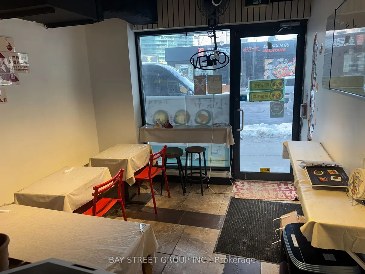 1 Byng AVE, Toronto C14, ON M2N 0E6