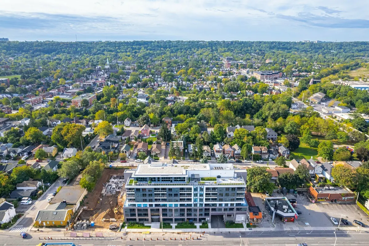 415 Main ST W #703, Hamilton, ON L8P 1K5