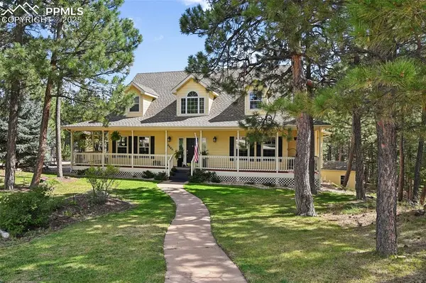 15595 Falcon Ridge CT, Colorado Springs, CO 80921