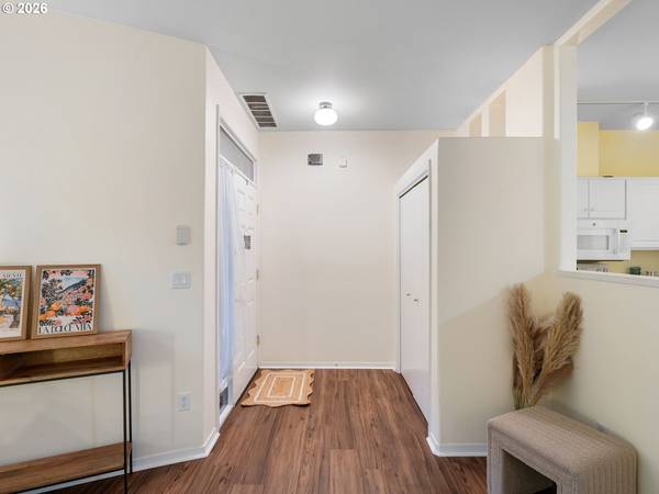 13210 SE 7TH ST #J45, Vancouver, WA 98683