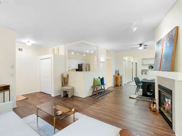 13210 SE 7TH ST #J45, Vancouver, WA 98683