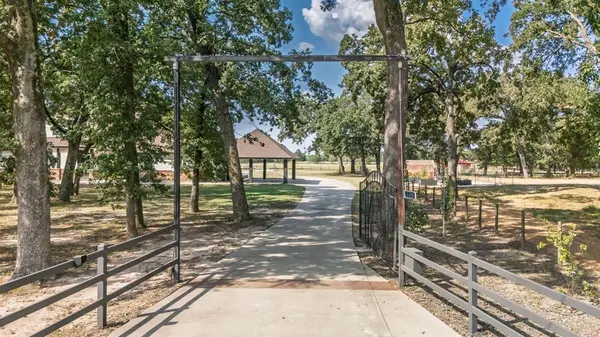 4465 County Road 3504, Sulphur Springs, TX 75482