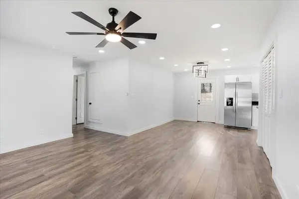 110 E Cunningham Street, Bonham, TX 75418