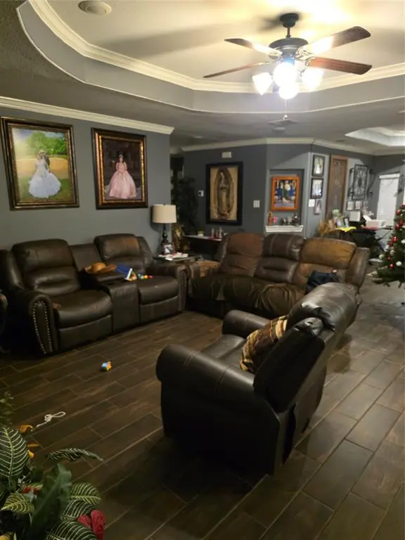 4605 Cole Street, Fort Worth, TX 76115