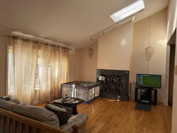 19 Woodlawn AVE, Staten  Island, NY 10305