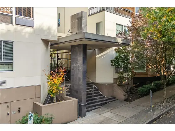 1535 SW CLAY ST #109, Portland, OR 97201