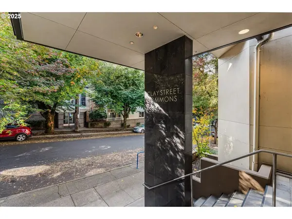 1535 SW CLAY ST #109, Portland, OR 97201