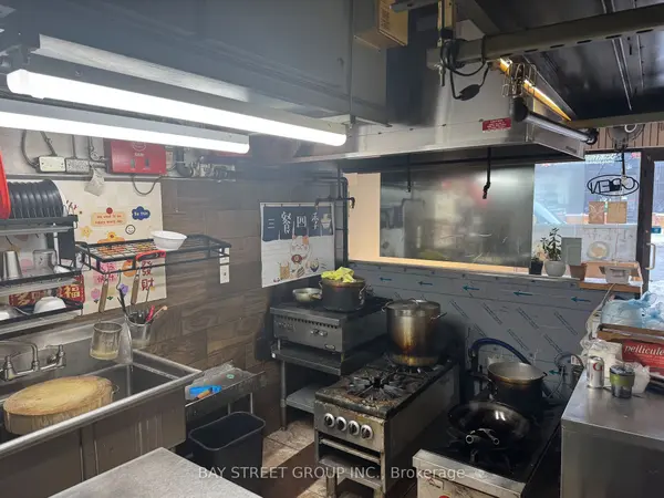 1 Byng AVE, Toronto C14, ON M2N 0E6