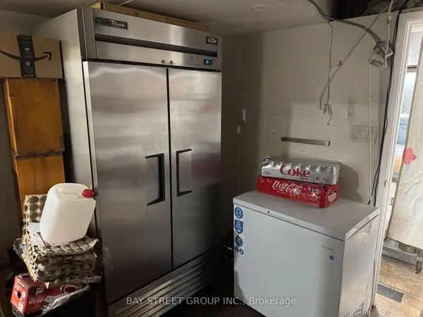 1 Byng AVE, Toronto C14, ON M2N 0E6