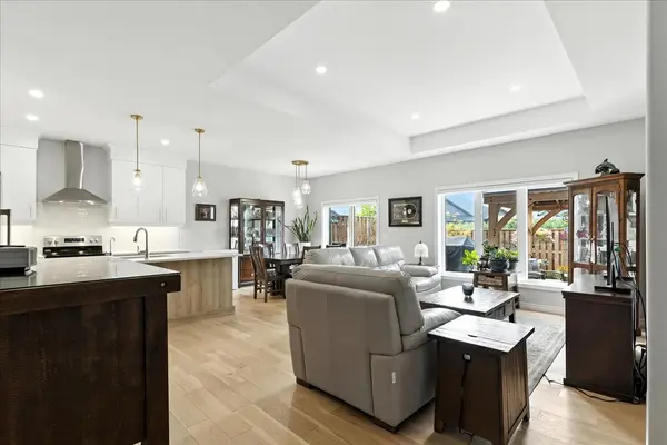 23 Matheson CRES, East Zorra-tavistock, ON N0J 1M0