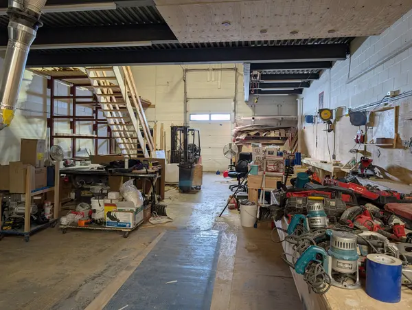 5459 Canotek RD #4, Beacon Hill North - South And Area, ON K1J 6N3