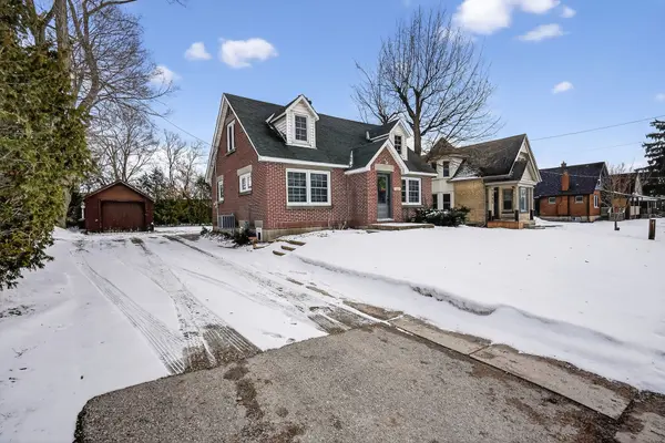 7061 Longwoods RD, London South, ON N6P 1B6