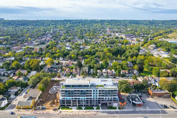 415 Main ST W #703, Hamilton, ON L8P 1K5