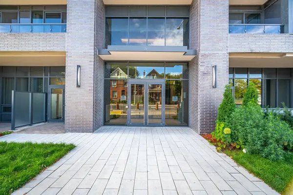 415 Main ST W #703, Hamilton, ON L8P 1K5