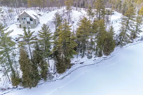 77 Carriage Landing DR, Horton, ON K0J 1Y0