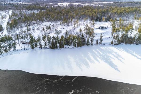 77 Carriage Landing DR, Horton, ON K0J 1Y0