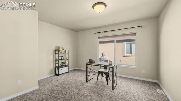 8145 Hunter Peak TRL, Colorado Springs, CO 80924