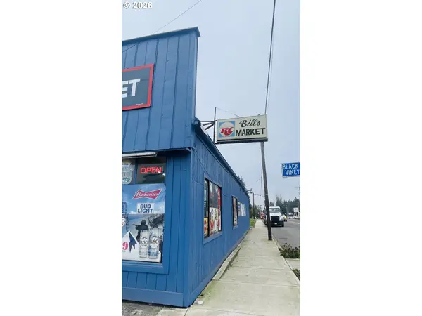 293 BRIDGE ST, Lafayette, OR 97127