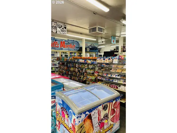 293 BRIDGE ST, Lafayette, OR 97127